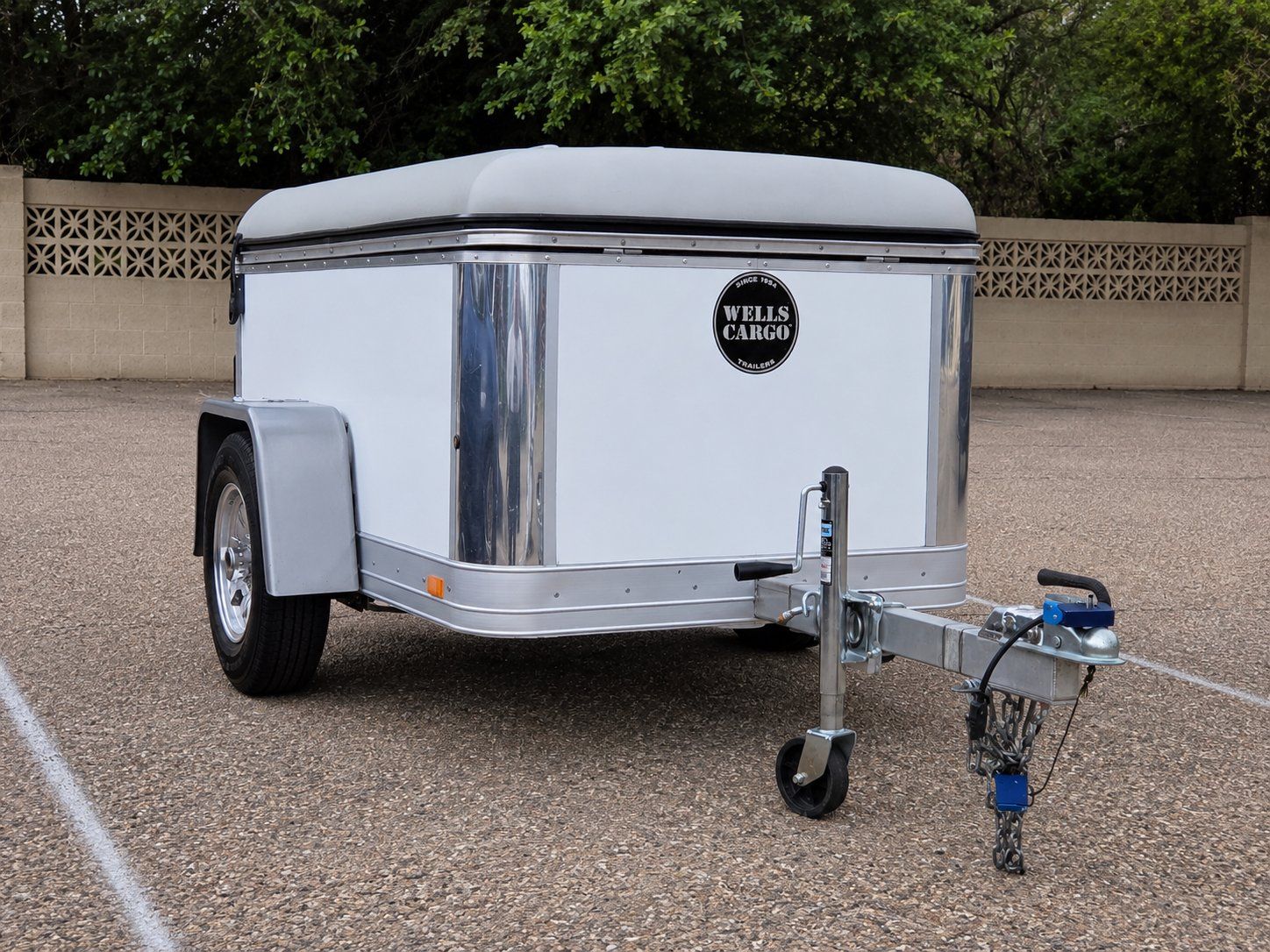 Compact Enclosed Utility Cargo Trailer 6ft x 4ft with Removable Hard Top
