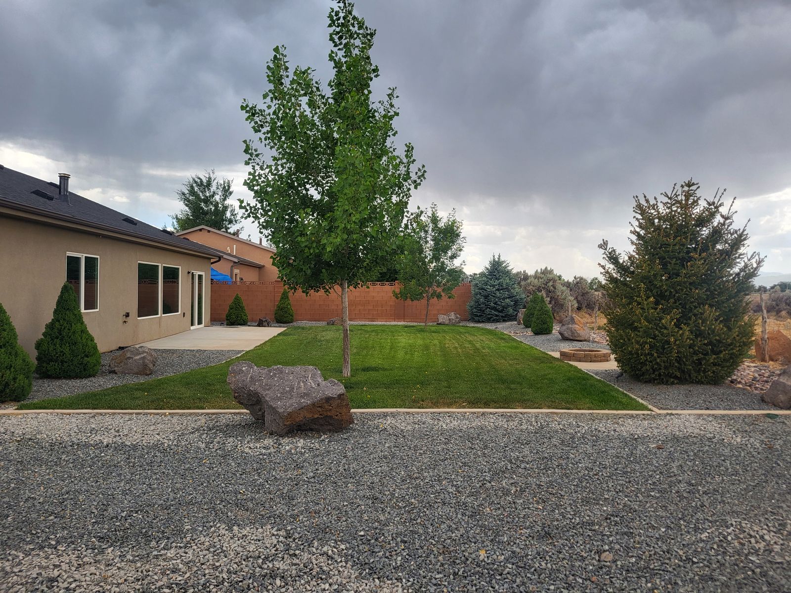 Main image 13