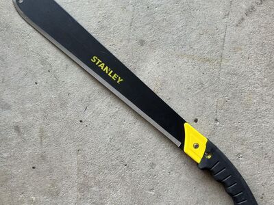 Stanley 18” Yard Brush Clearing Tool