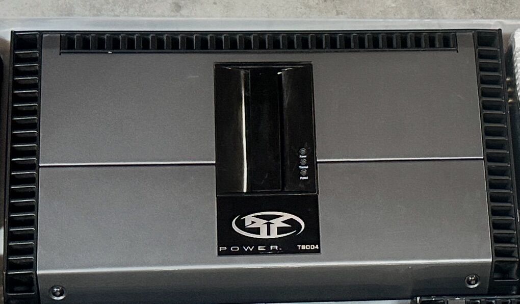 Rockford Fosgate T800-1 Silver 4 Channel Amplifier