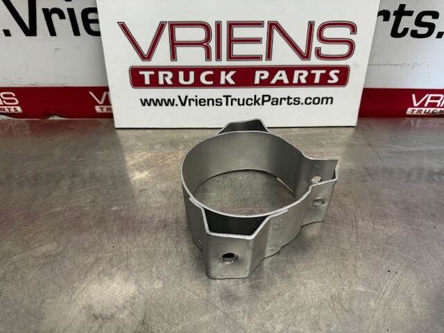 FREIGHTLINER PIPE CLAMP.M2.B-PLR A04-26694-000