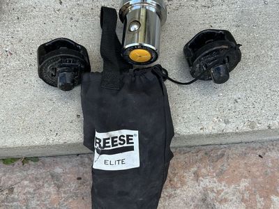 Reese Elite Gooseneck hitch for Ford heavy duty