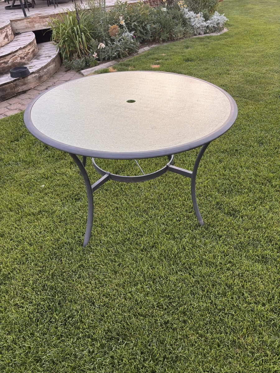 Nice Round Glass Top 42” Patio Table