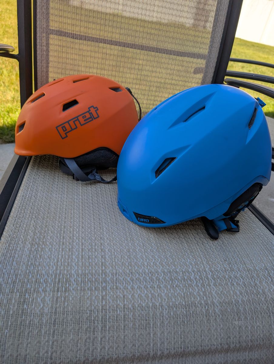 Ski helmets