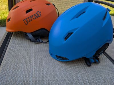 Ski helmets