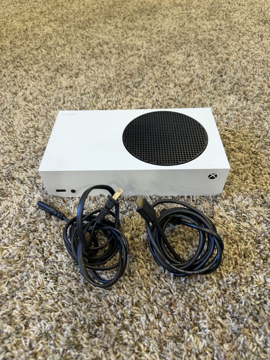 Microsoft Xbox Series S 512GB All-Digital Console - White (Used)