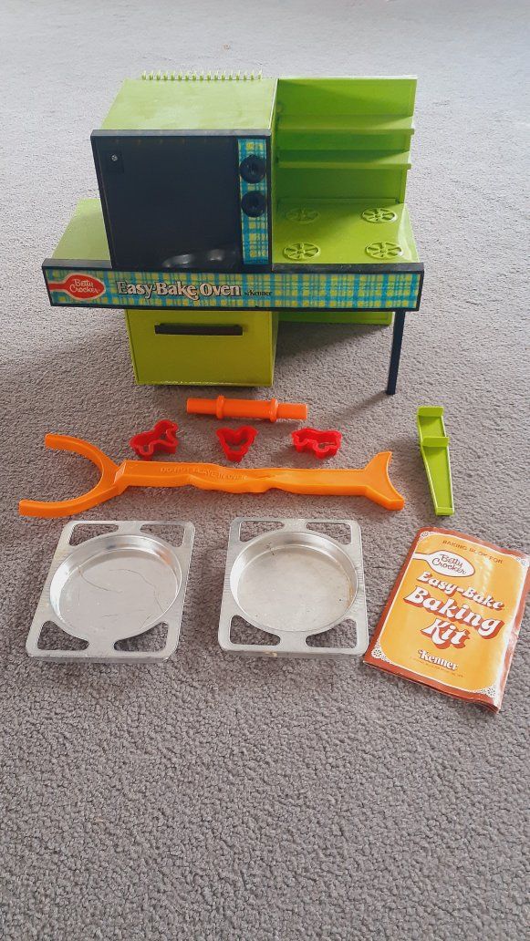 1976 Easy Bake Oven