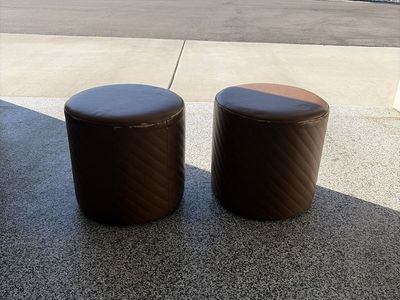 Set of 2 Brown Round Faux Leather Tufted Ottomans / Poufs