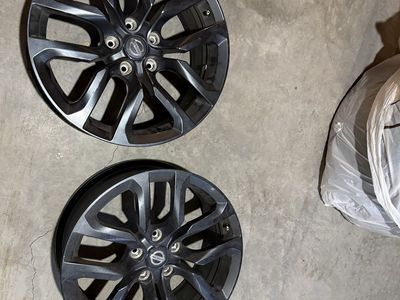 Nissan OEM 18 Wheels Set of 4 Dark Gray/Black