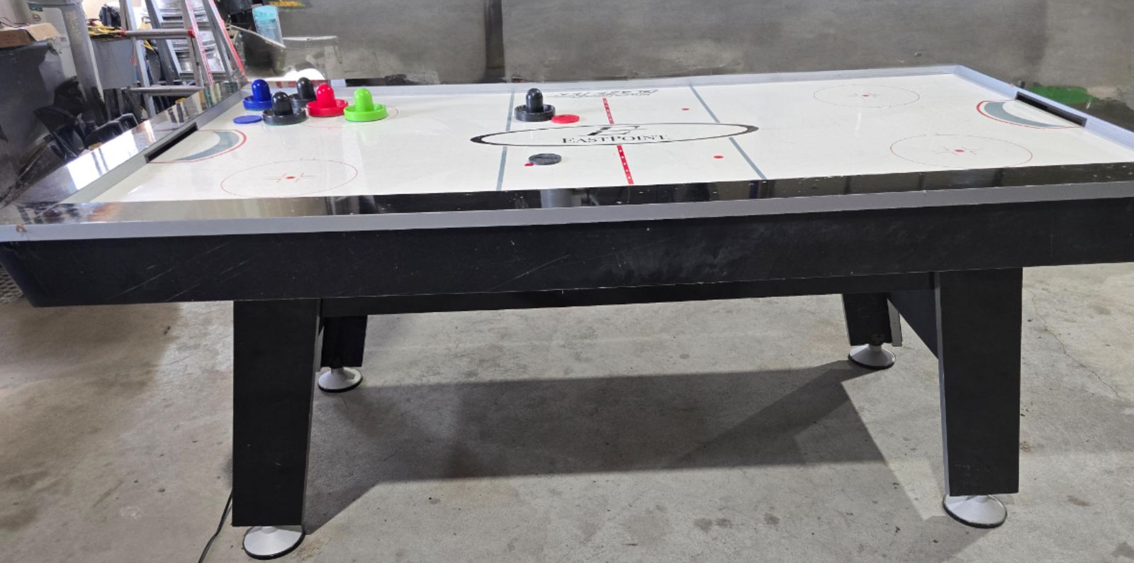 EastPoint Air Hockey Table