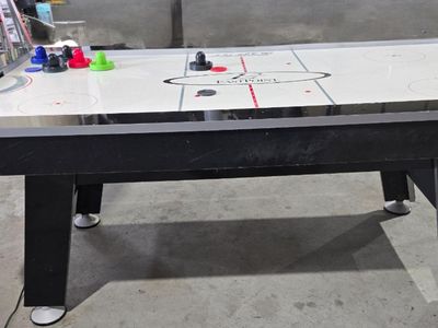 EastPoint Air Hockey Table