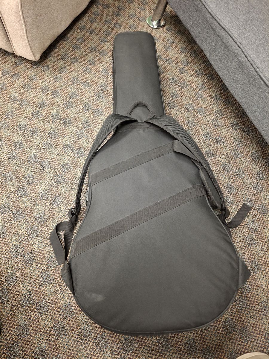 Main image 3