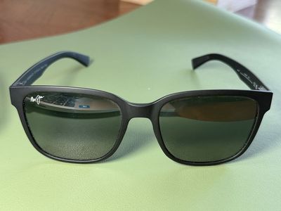 Maui Jim Paulele Asian Fit Black Polarized Sunglasses - Stylish & UV Protective Eyewear