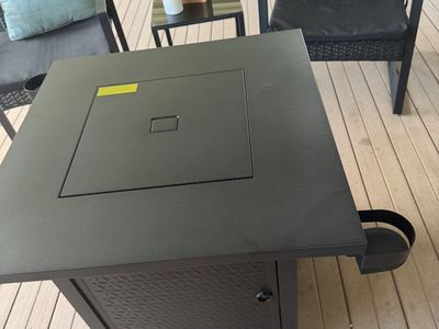 Black Outdoor Gas Fire Pit Table with Lava Rocks