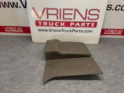 Kenworth Lower B Pillar Cover, Part # S22-1189-300