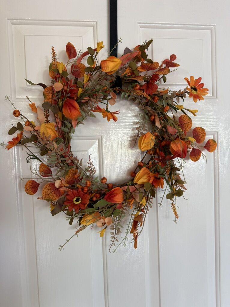 Wreath 21” by 21” fall sunflowers leaves