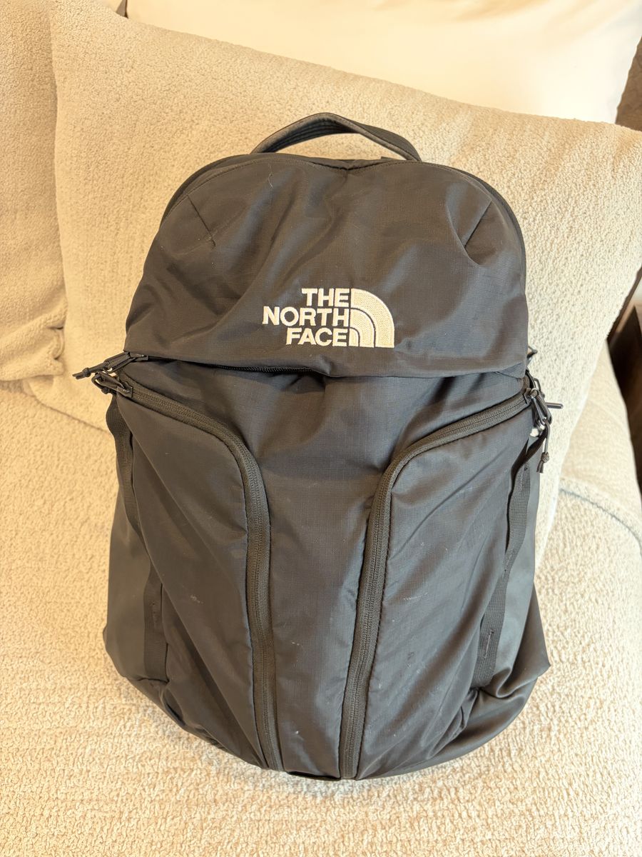 The North Face Surge Backpack 31L - Black