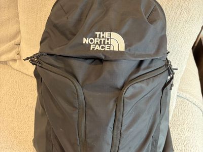 The North Face Surge Backpack 31L - Black
