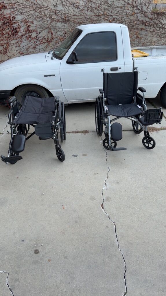 Costco medline 350lbs Wheelchair Adjustable Legs