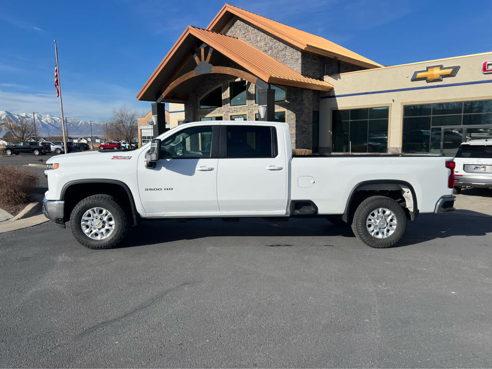 2024 CHEVROLET SILVERADO 3500HD LT