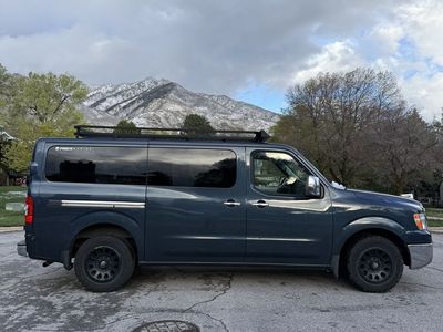 2017 Nissan NV 3500 HD SL