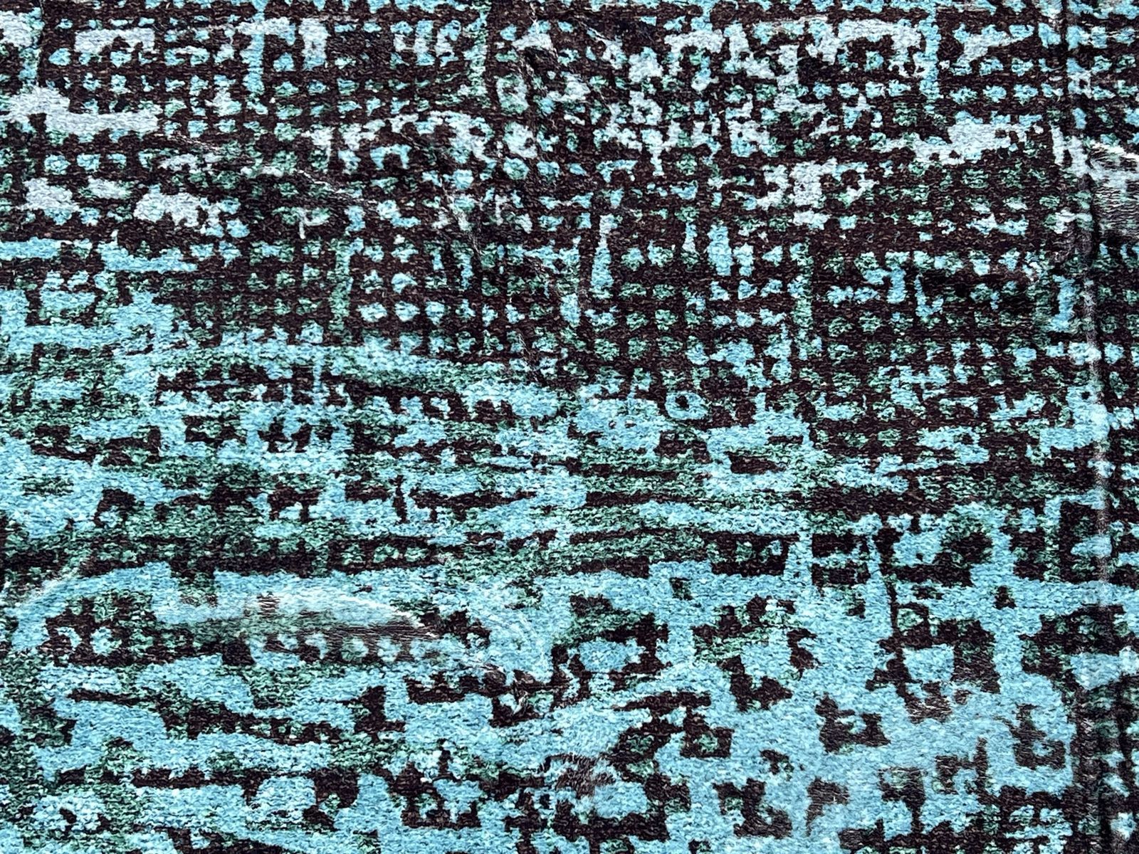 Main image 9