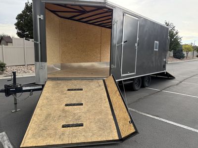 Look 8.5x21 V-Nose Enclosed Trailer – Front & Rear Ramps – Excellent Condition