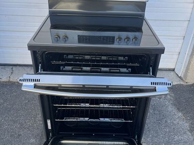 beautiful GE SS double oven electric range,free delivery