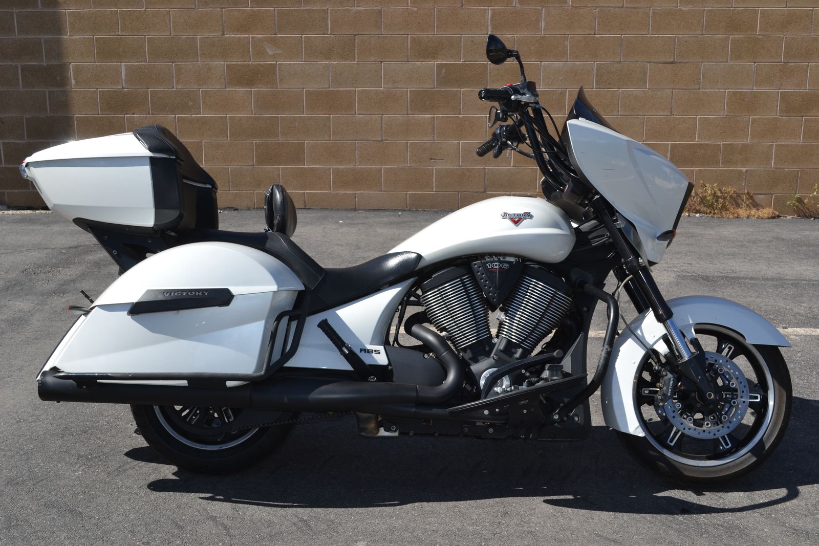 2014 Victory Cross Country - Touring Cruiser