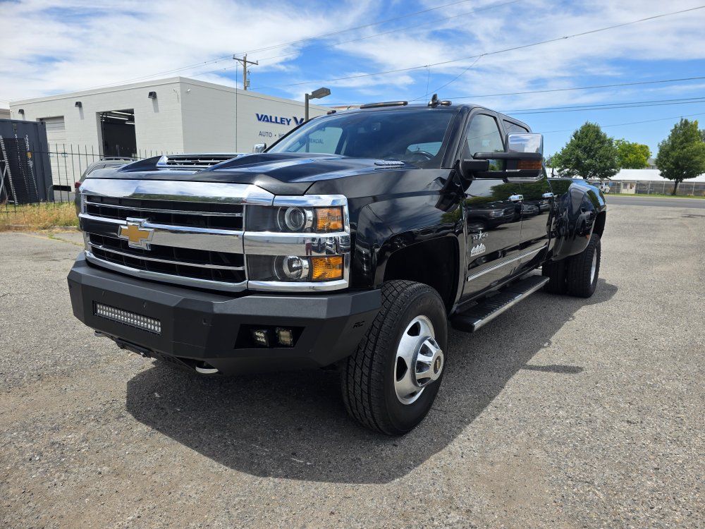 2019 Chevrolet Silverado 3500 High Country