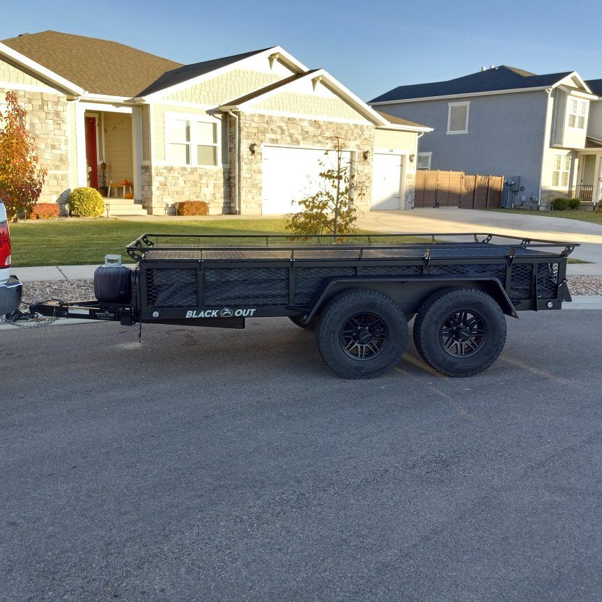 Jumping Jack 6' x 12' Blackout Edition Trailer