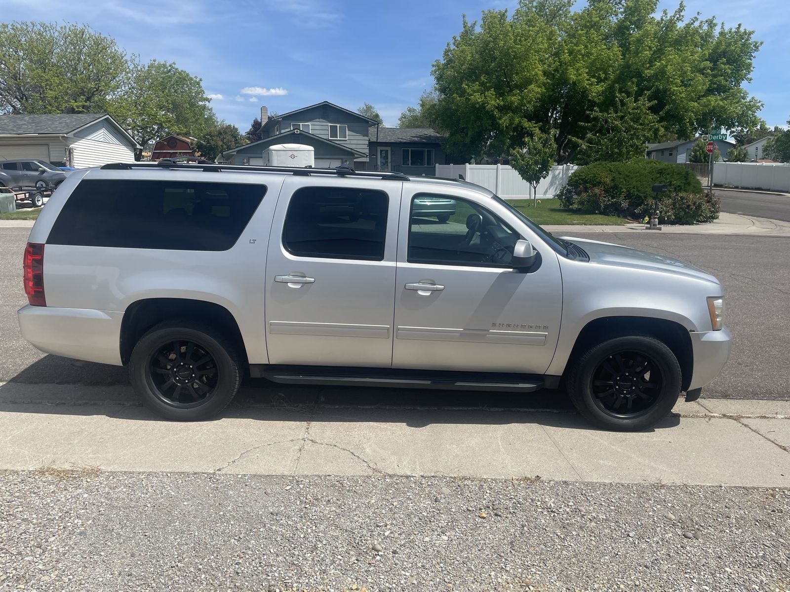 2012 Chevrolet Suburban LT 1500
