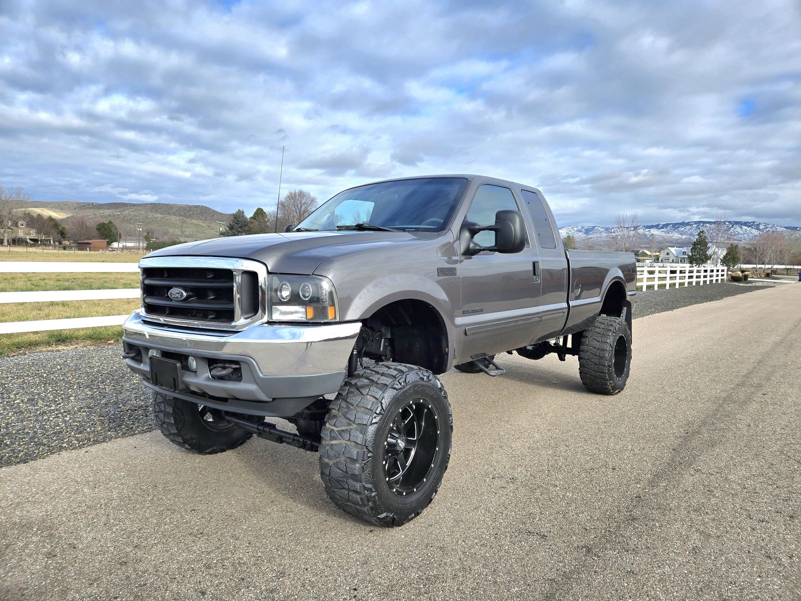 2002 Ford F-250 Lariat