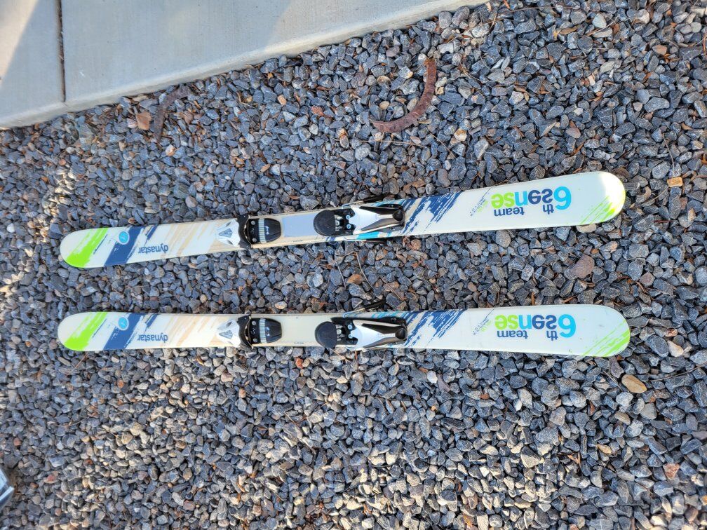 135cm twin tip freestyle all mountain skis