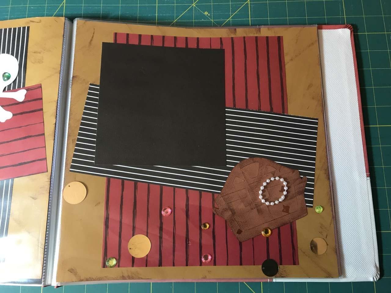 Main image 8