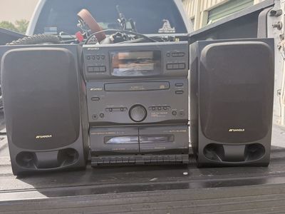 Sansui CD Changer Dual Cassette Deck AM/FM Stereo with Speakers (M-700Z)