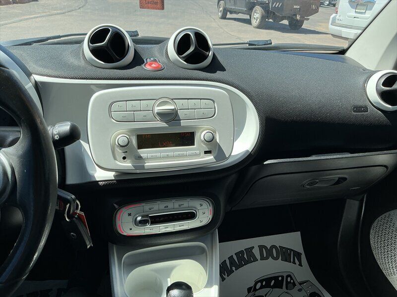 Main image 12