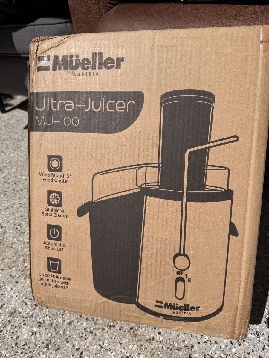 Mueller juicer ($45 in store)