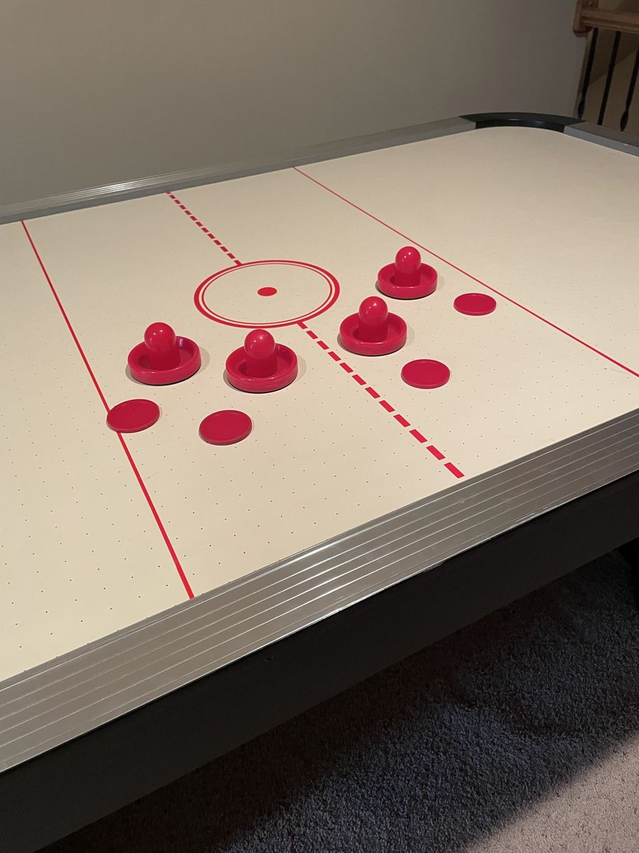 Air Hockey Table