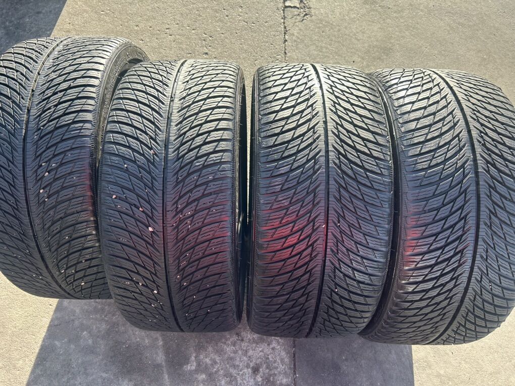 4 Tires 2453520