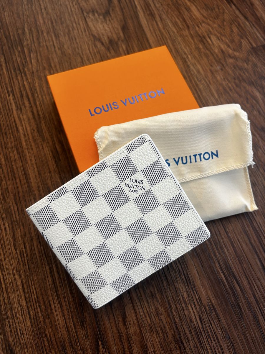 LV Wallets