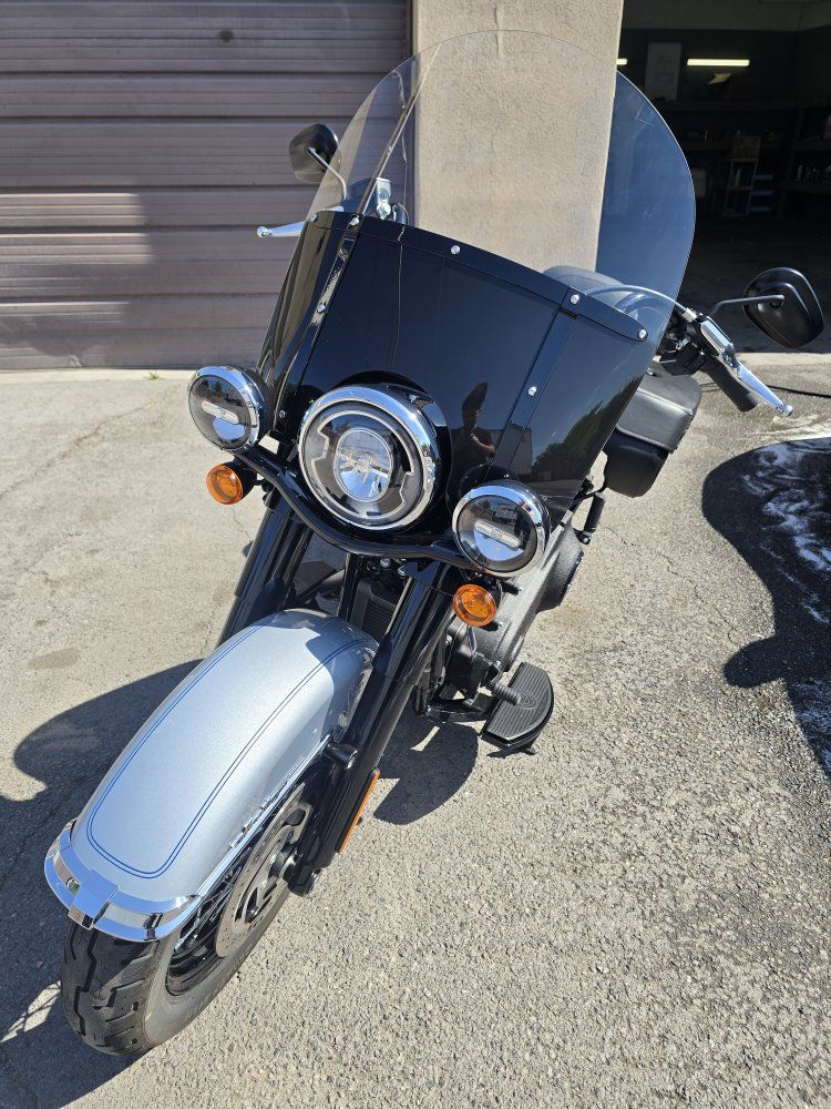 2024 Harley Softail Heritage Classic 114