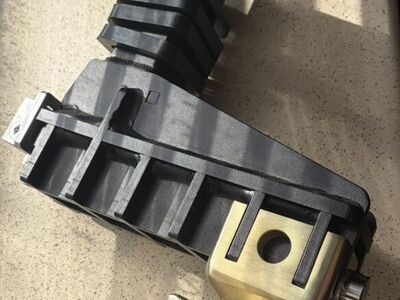 Heavy-Duty Trailer Hitch Tri-Ball with Hook