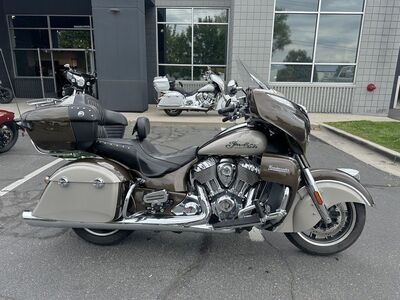 2023 Indian Motorcycle® Roadmaster® Bronze Pearl Metallic / Silver Metallic