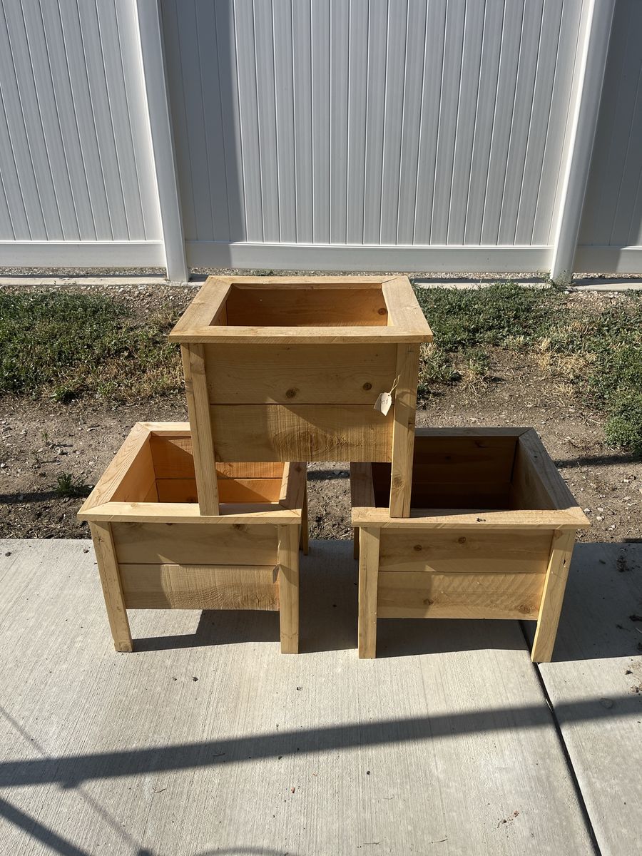 Wooden Square Planter Boxes - Set of 3
