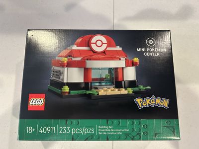 LEGO Pokemon Mini Pokemon Center Building Set 40911 233 pcs New