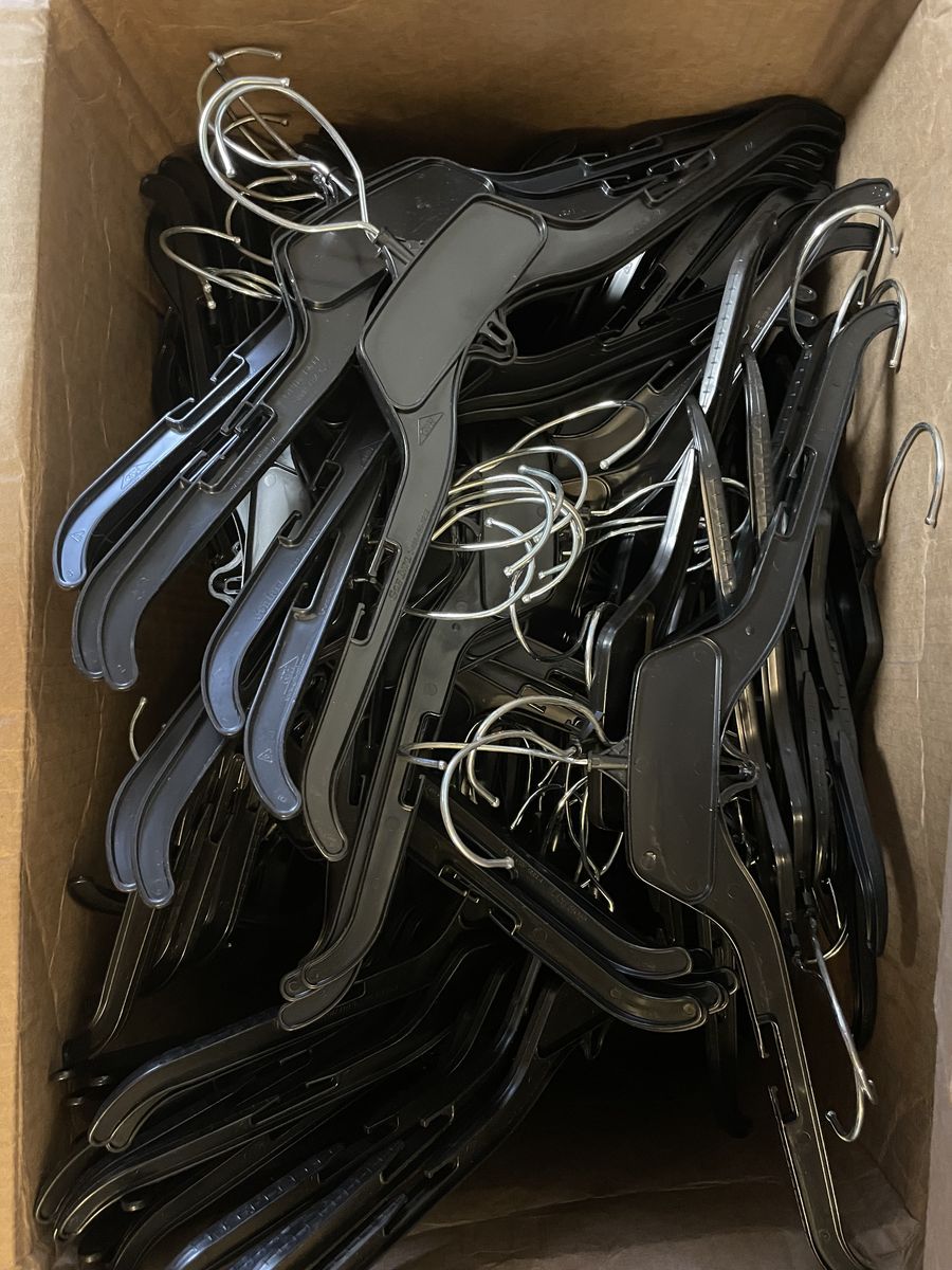 200 Retail Clothing Hangers