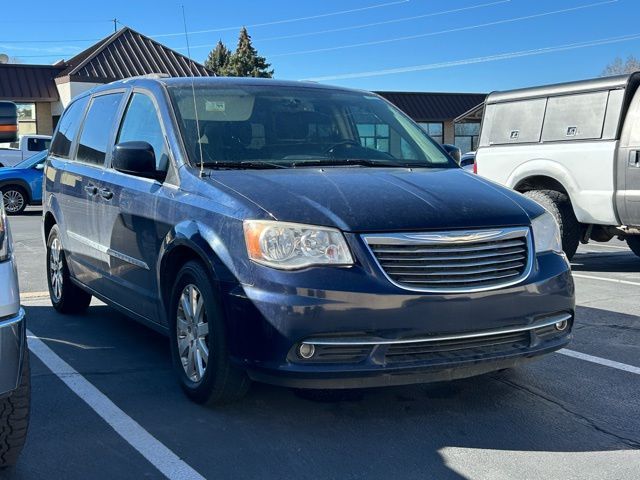 2016 CHRYSLER TOWN AND COUNTRY Touring