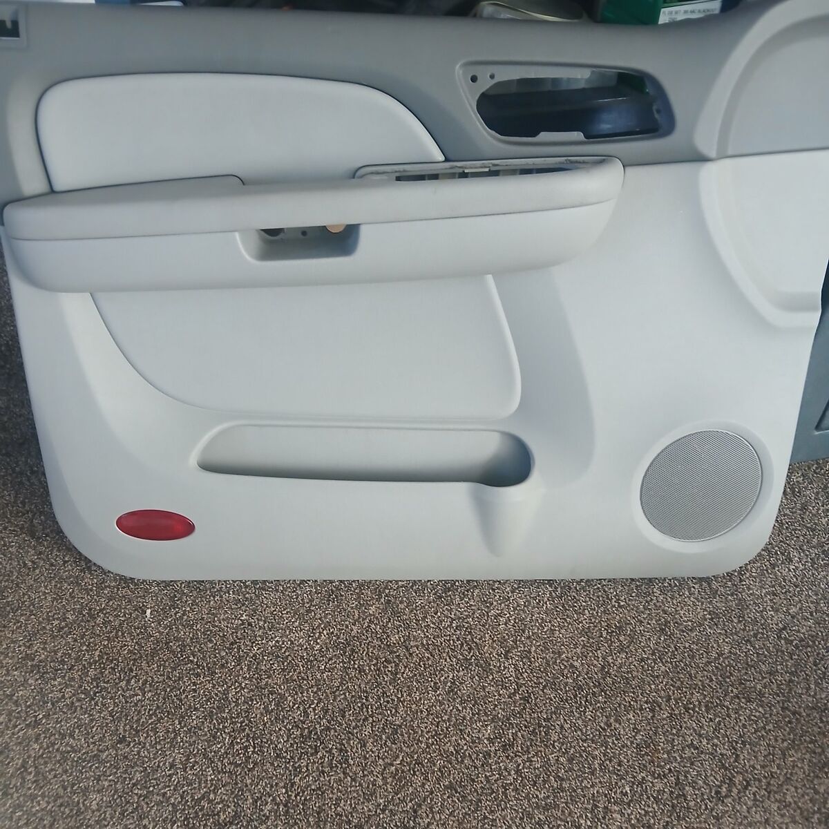 2007-2013 Chevy drivers door panel