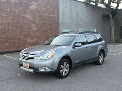 2011 Subaru Outback 3.6R Limited Pwr Moon
